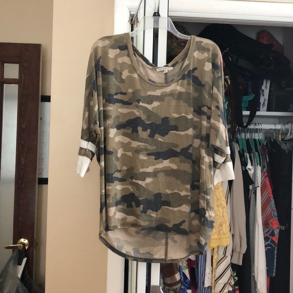 Express camo top